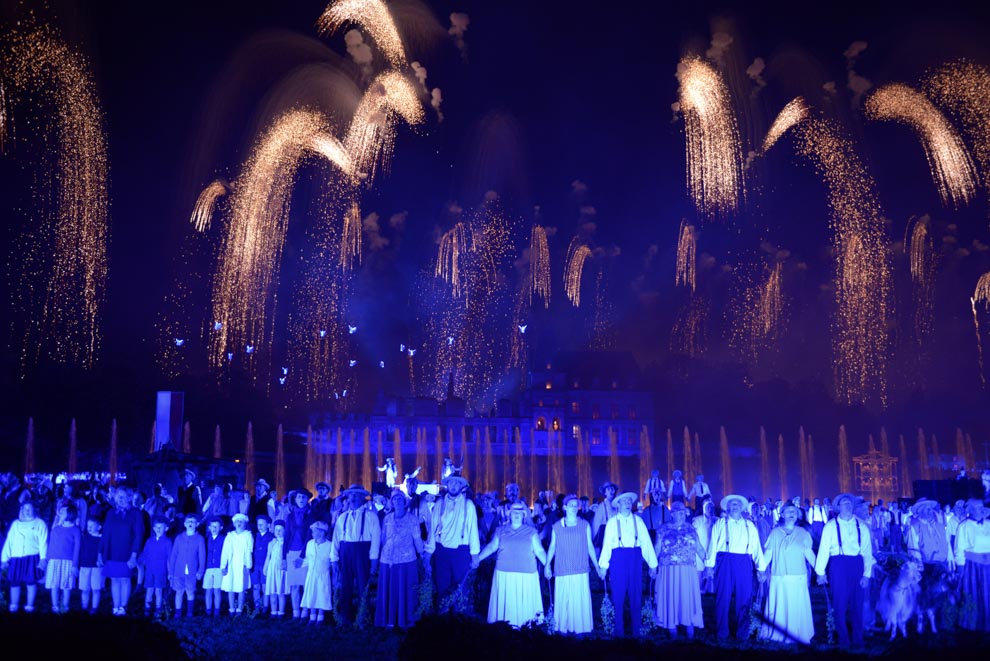 Plus de 4000 bénévoles Cinescenie du Puy du Fou